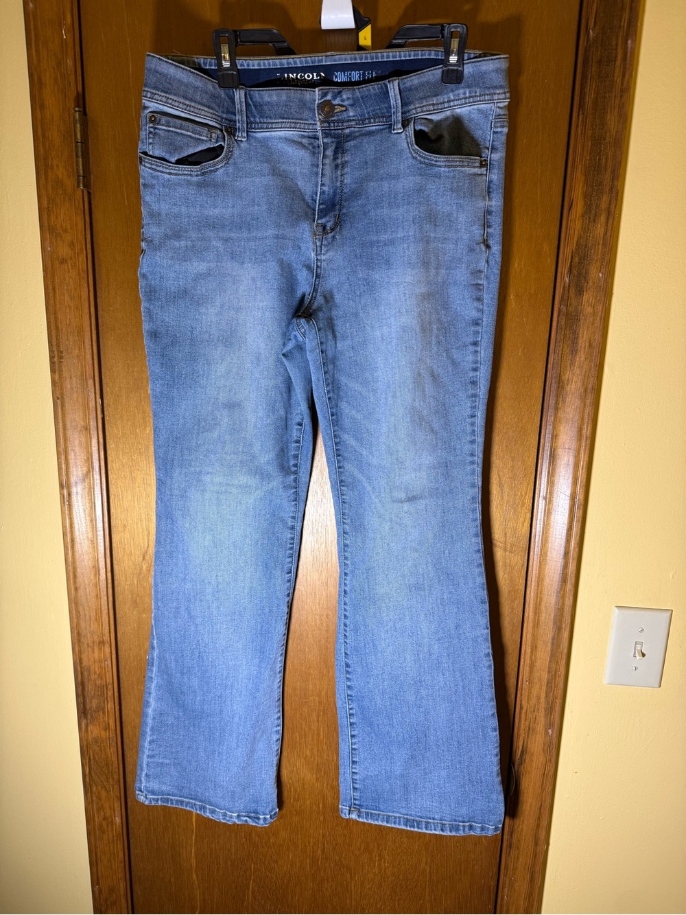 Light Blue Bootcut Jeans with Gentle Stretch